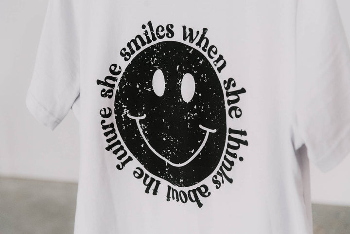 She Smiles Tee - Clothed in Love Boutique